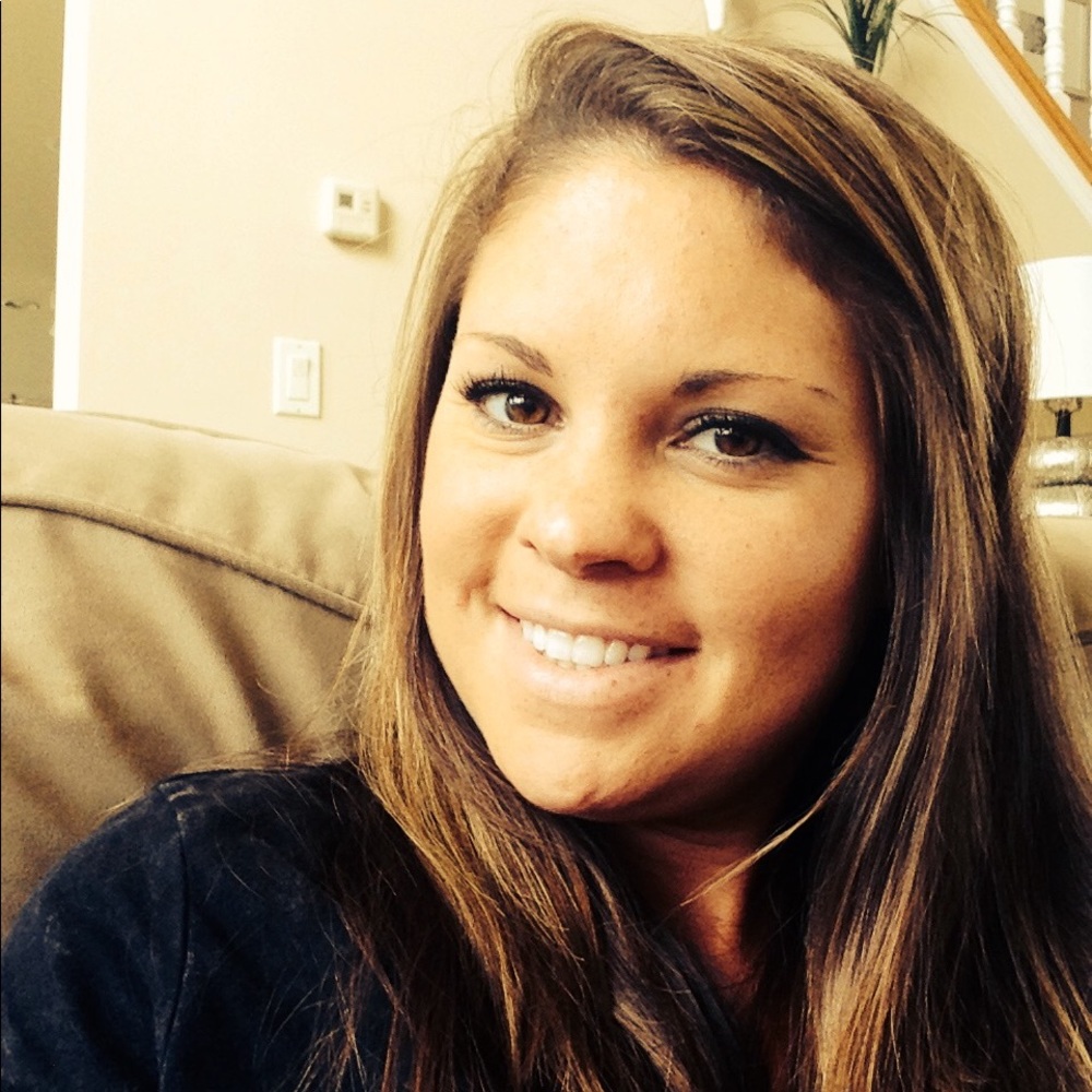 Meet your Posher, Sara